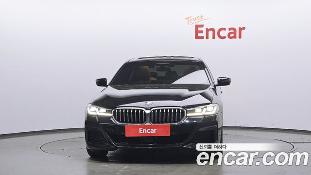 BMW 5-Series 2022 — photo 3