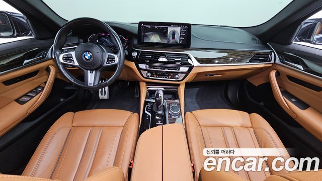 BMW 5-Series 2022 — photo 7