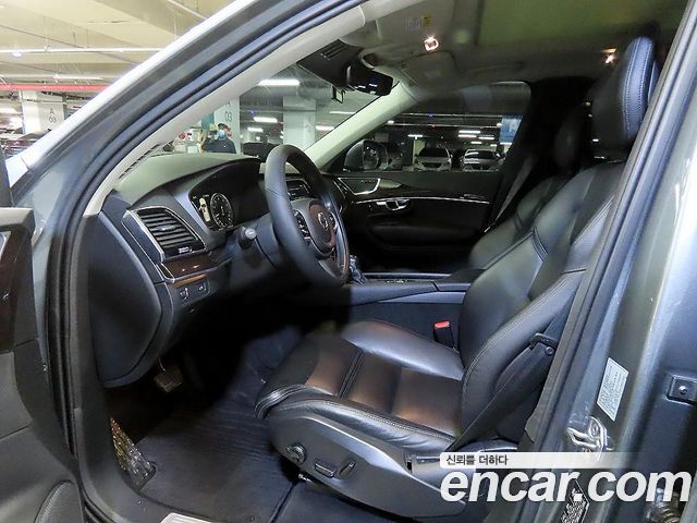 Volvo XC90 2018 — photo 6