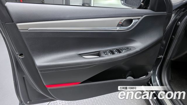 Hyundai Grandeur 2022 — photo 14