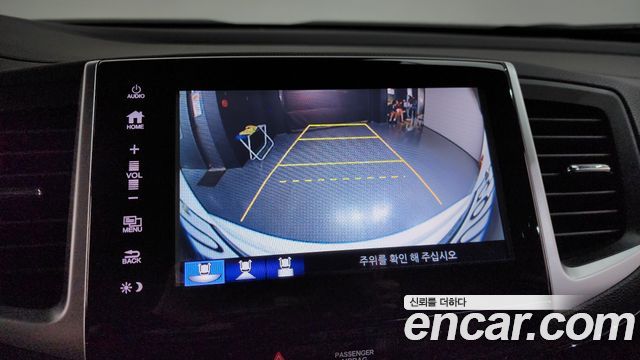 Honda Pilot 2017 — photo 14