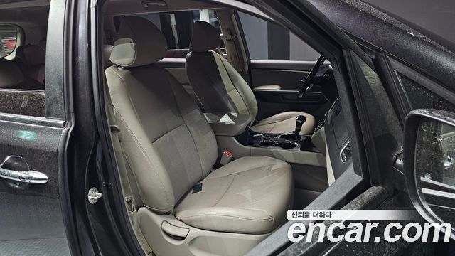 Kia Canival 2019 — photo 17