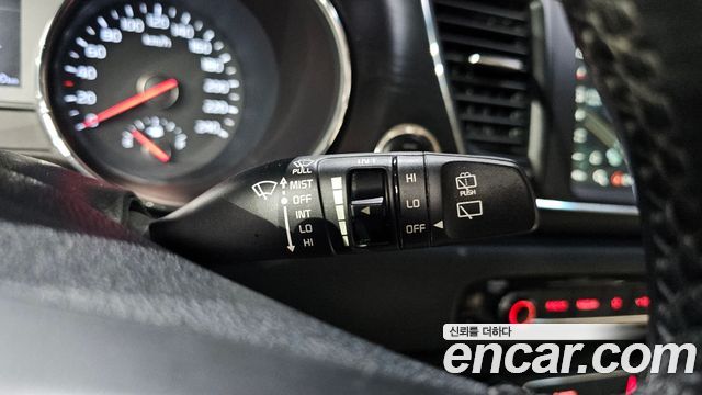 Kia Canival 2019 — photo 26