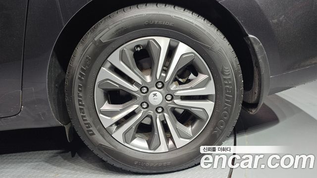 Kia Canival 2019 — photo 7