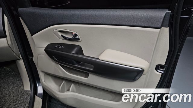 Kia Canival 2019 — photo 15