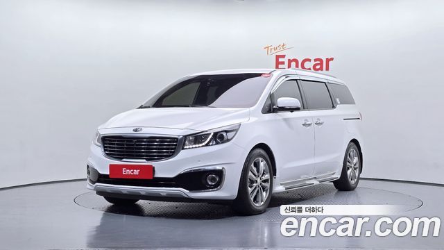 Kia Canival 2016 — photo 1