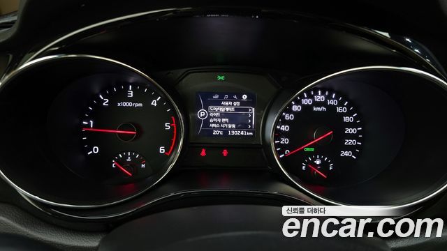 Kia Canival 2016 — photo 11