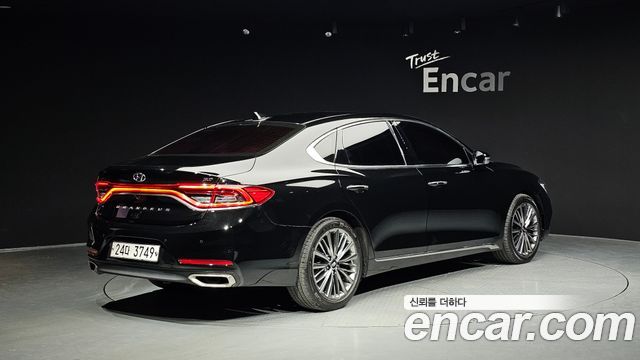Hyundai Grandeur 2018 — photo 2