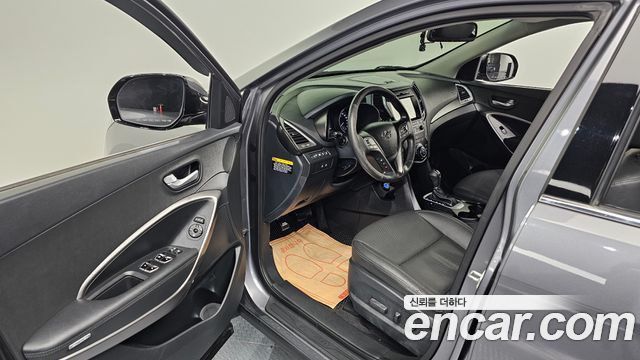 Hyundai Santafe 2016 — photo 10