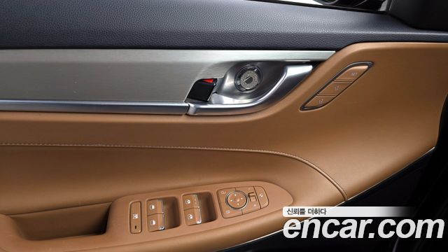 Hyundai Grandeur 2018 — photo 28