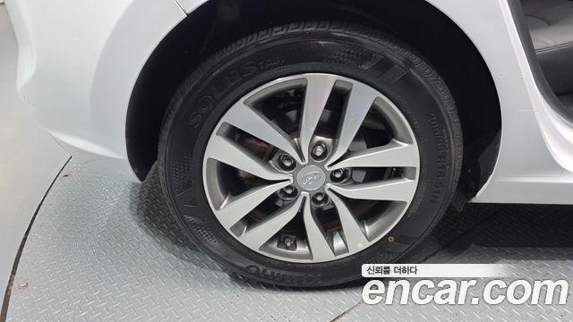 Hyundai i30 2018 — photo 5