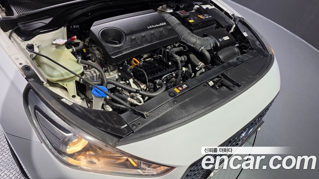 Hyundai i30 2018 — photo 6