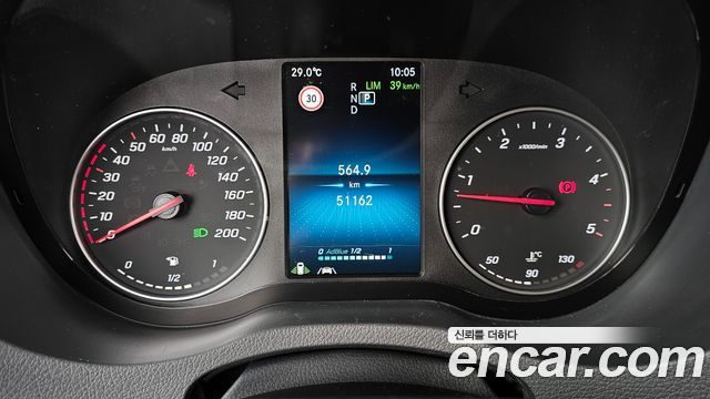 Mercedes-Benz Sprinter 2022 — photo 11