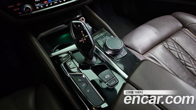 BMW Gran Turismo 2018 — photo 9