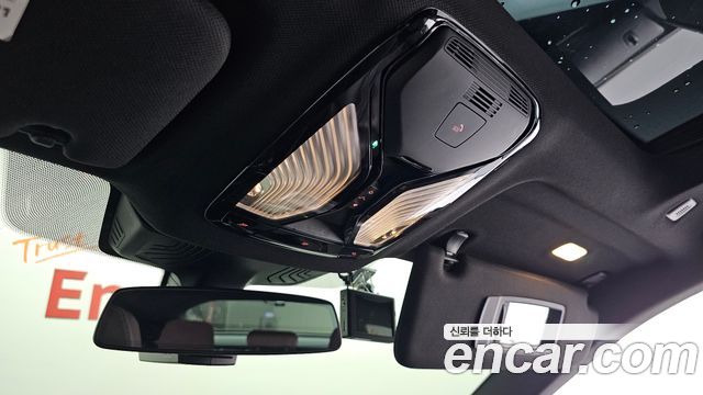 BMW Gran Turismo 2018 — photo 16