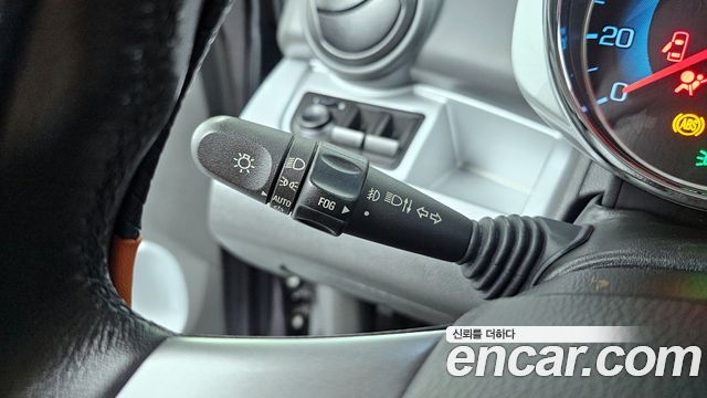 Chevrolet Korea Spark 2015 — photo 18