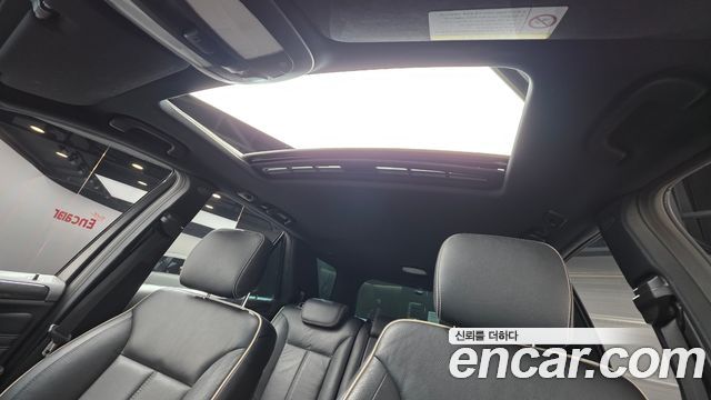 Mercedes-Benz M-class 2011 — photo 11