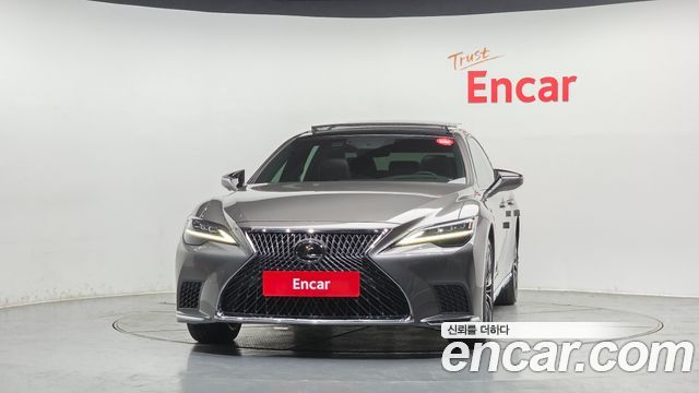 Lexus LS 2021 — photo 3