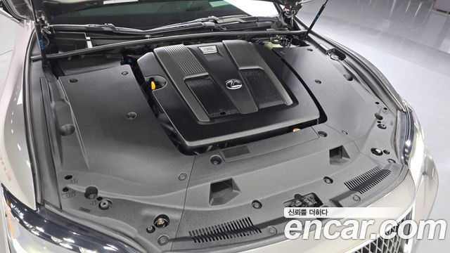 Lexus LS 2021 — photo 6