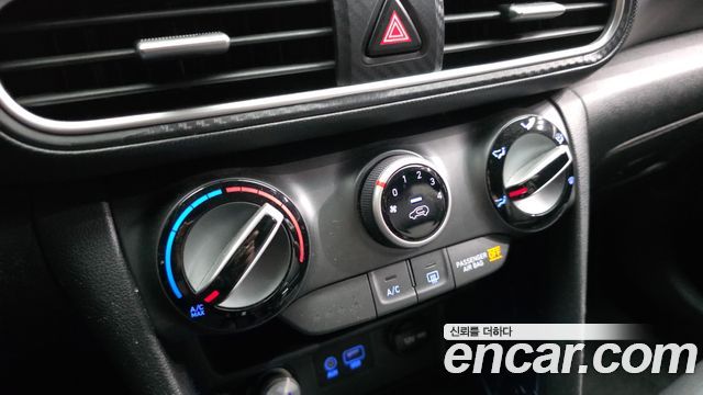 Hyundai Kona 2018 — photo 16