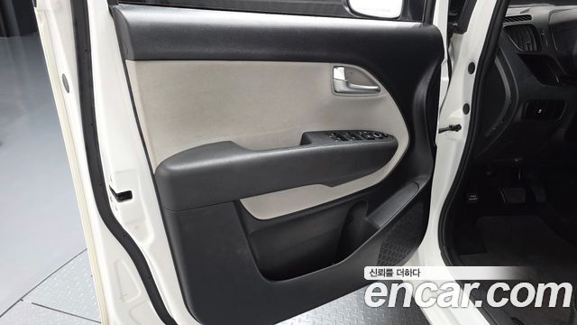 Kia RAY 2023 — photo 14