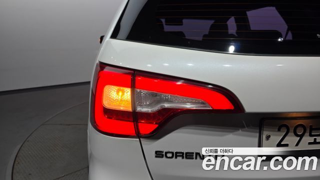 Kia Sorento 2014 — photo 9