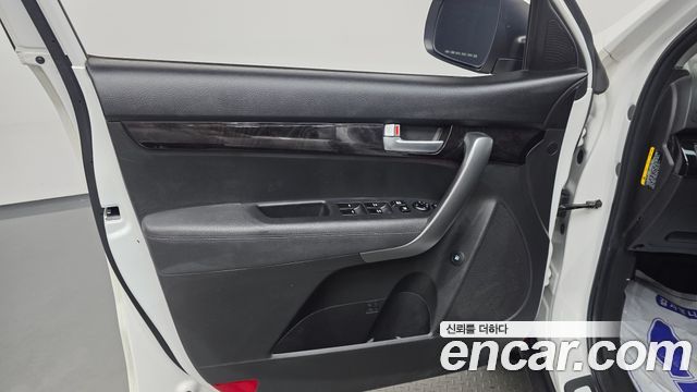 Kia Sorento 2014 — photo 14
