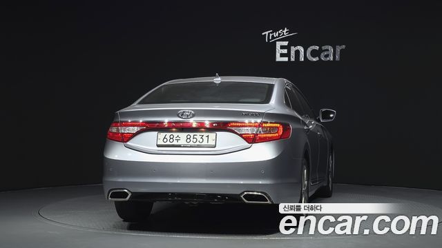 Hyundai Grandeur 2015 — photo 4