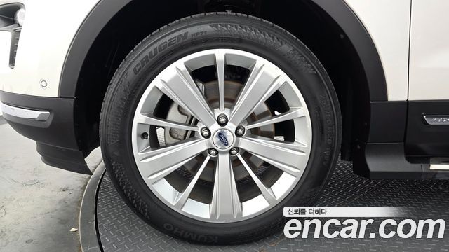 Ford Explorer 2019 — photo 5