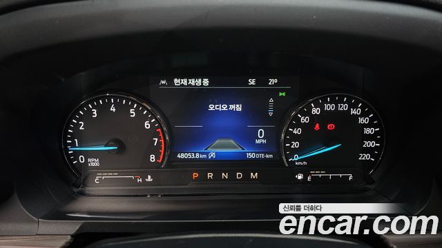 Ford Explorer 2020 — photo 11