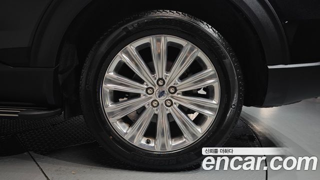 Ford Explorer 2020 — photo 7