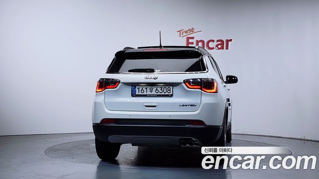 Jeep Compass 2021 — photo 4