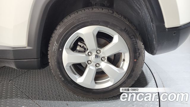 Jeep Compass 2021 — photo 7