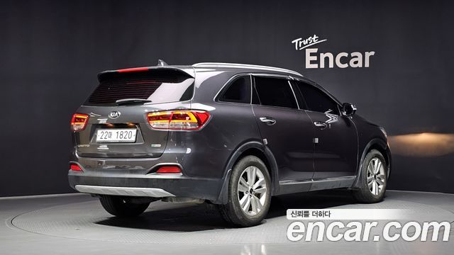 Kia Sorento 2015 — photo 2