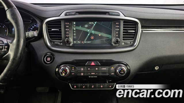 Kia Sorento 2015 — photo 15