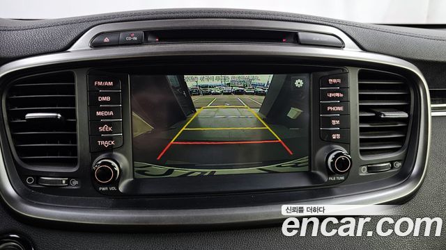 Kia Sorento 2015 — photo 16