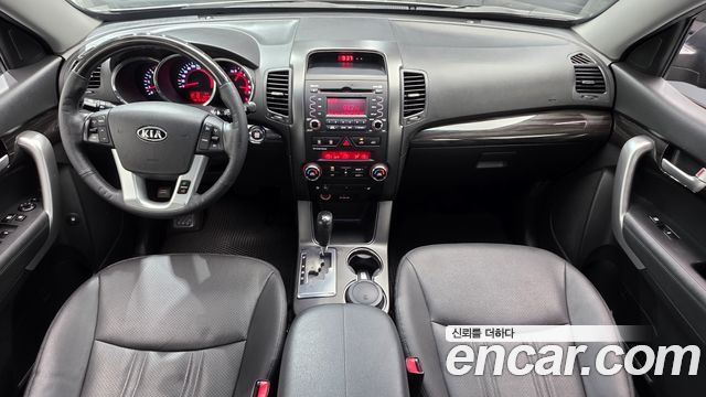Kia Sorento 2012 — photo 7