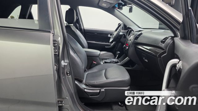 Kia Sorento 2012 — photo 11