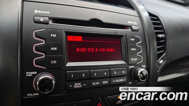 Kia Sorento 2012 — photo 15