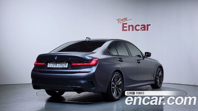 BMW 3-Series 2020 — photo 2