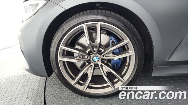 BMW 3-Series 2020 — photo 5