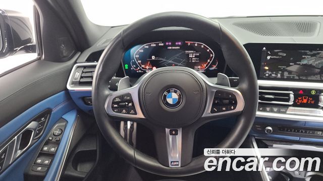 BMW 3-Series 2020 — photo 19