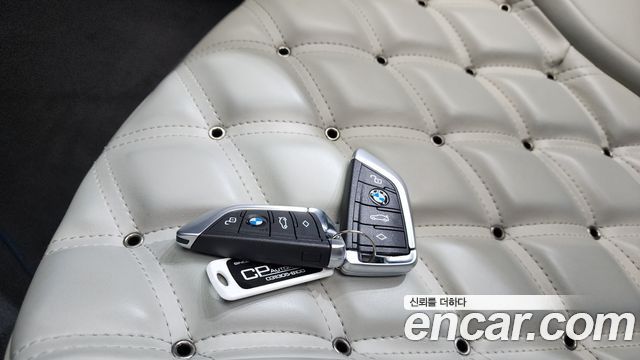 BMW 3-Series 2020 — photo 21