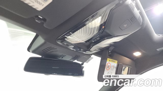 BMW 3-Series 2020 — photo 25