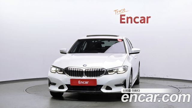 BMW 3-Series 2019 — photo 3