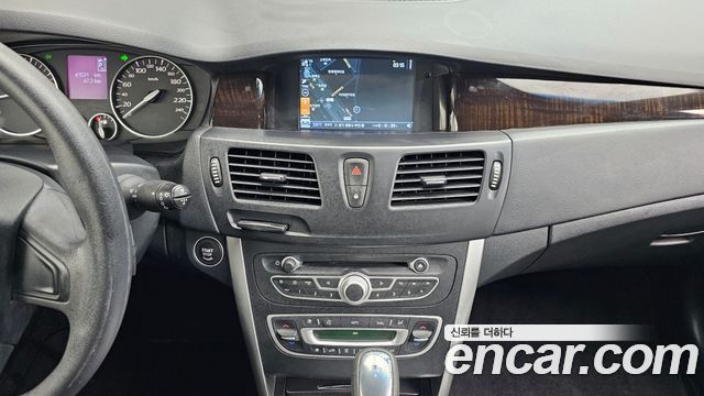 Renault Korea SM5  2012 — photo 24