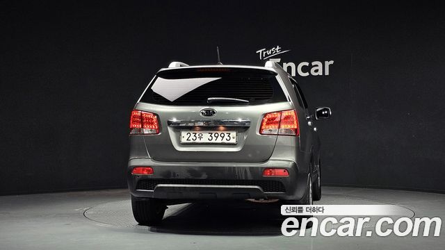 Kia Sorento 2011 — photo 4