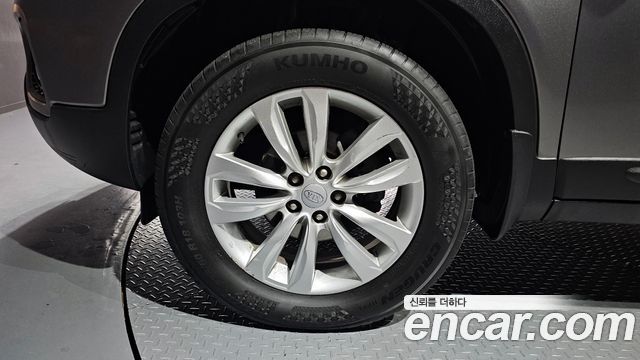 Kia Sorento 2011 — photo 5