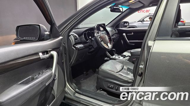 Kia Sorento 2011 — photo 10