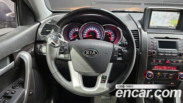 Kia Sorento 2011 — photo 15